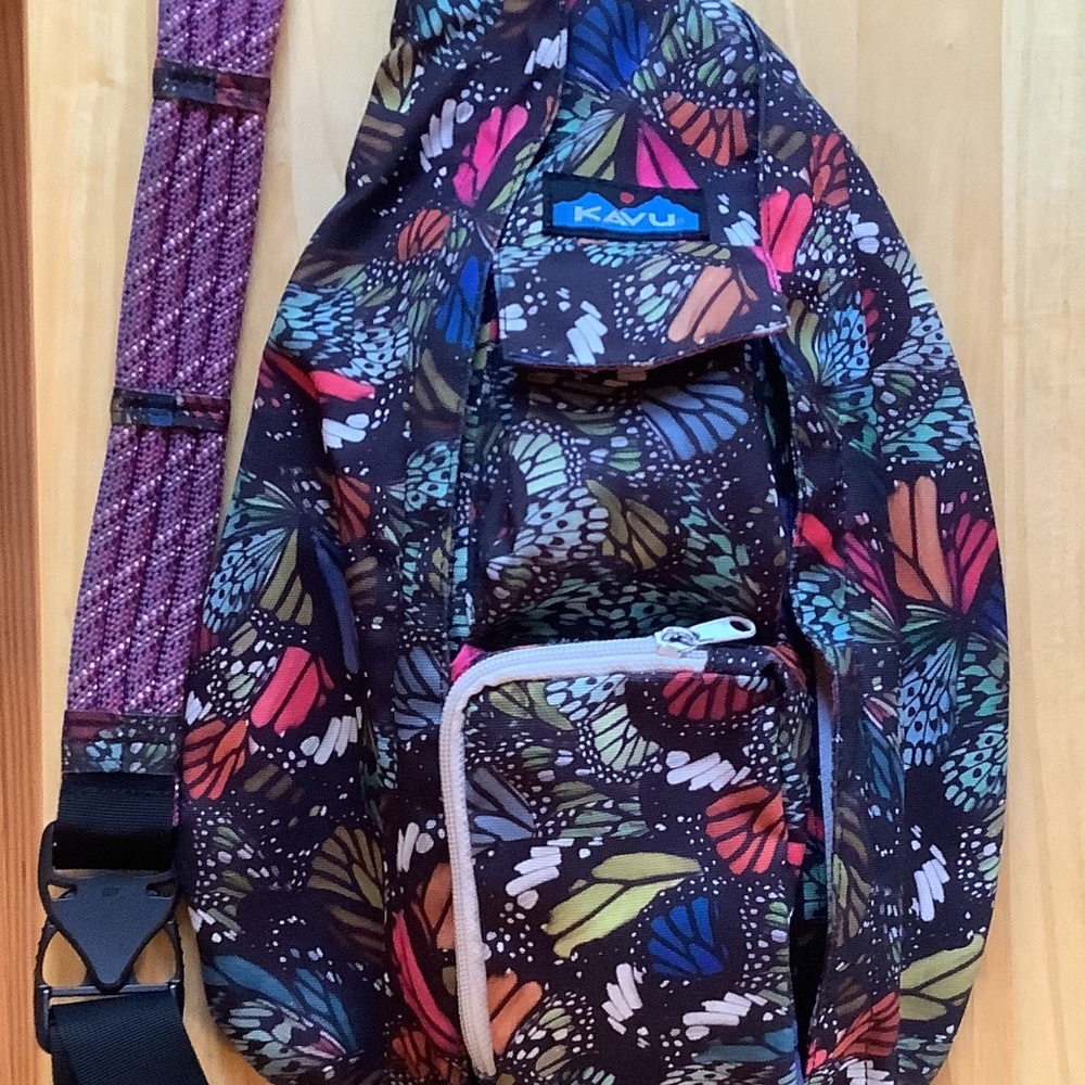 HTF Kavu Flutterfly Rope Sling Bag GUC